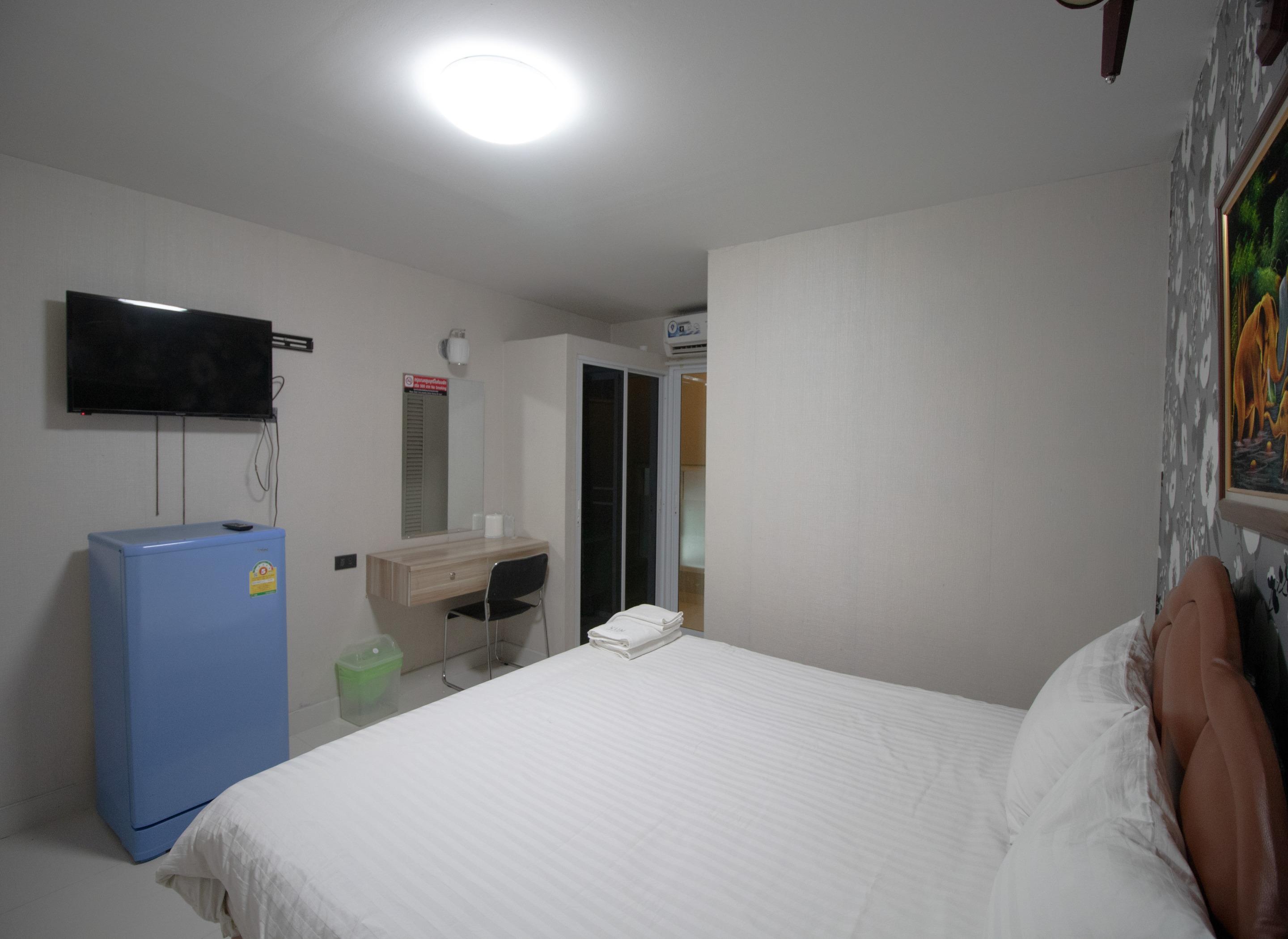Kun Hotel Накхонратчасіма Екстер'єр фото